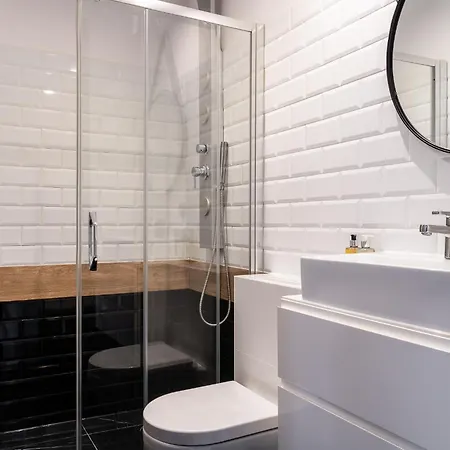 アパート Rentplanet - Ruska ヴロツワフ